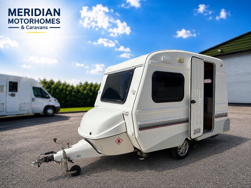 Freedom Sunseeker  3 berth with motor mover for sale in Bosham